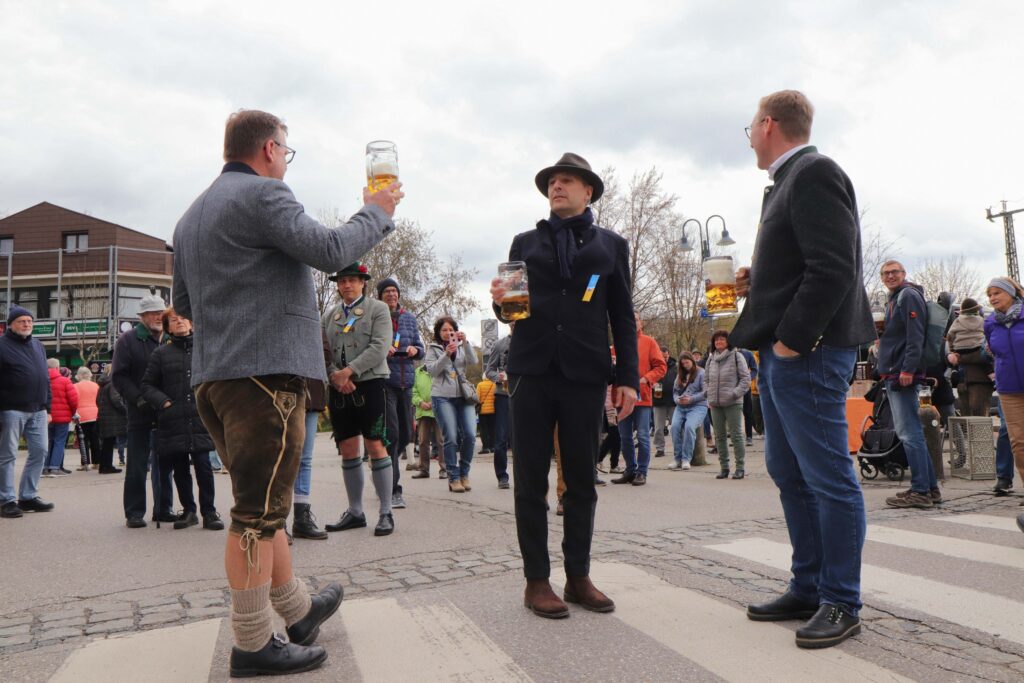 Der erste und dritte Bürgermeister der Stadt Puchheim
